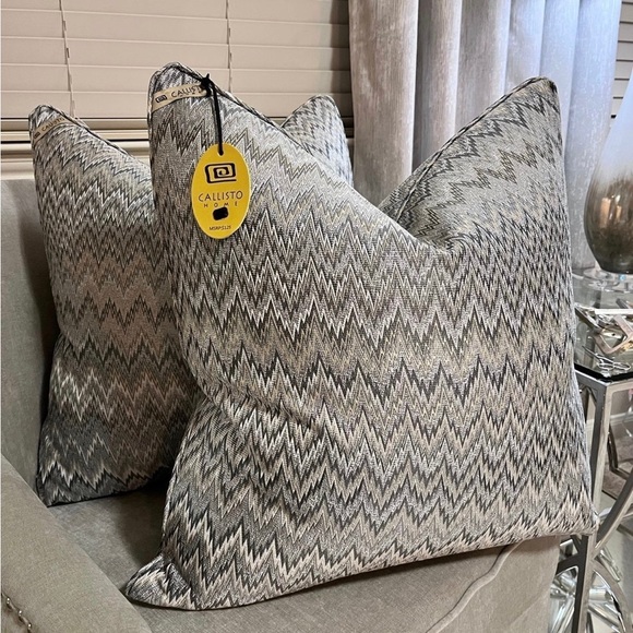 1-NWT CALLISTO HOME DECORATIVE PILLOW (please read description for details) - Picture 6 of 14